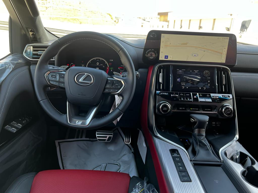 Lexus LX600 Sport 2023 photo 13