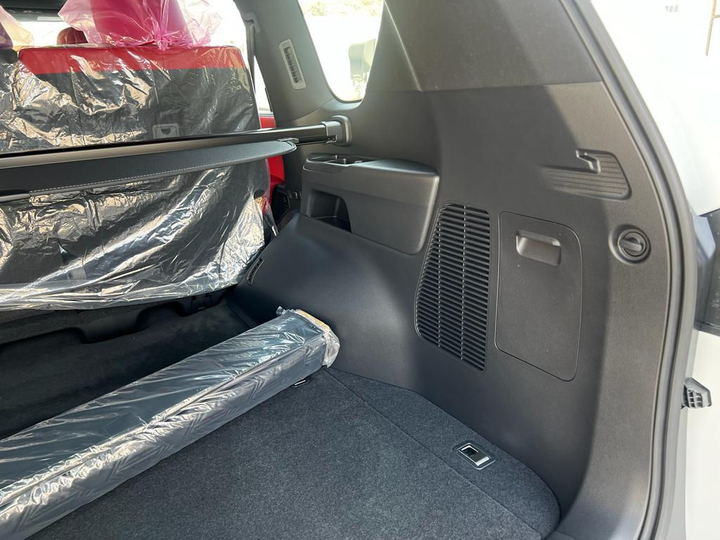 Lexus LX600 Sport 2023 photo 14
